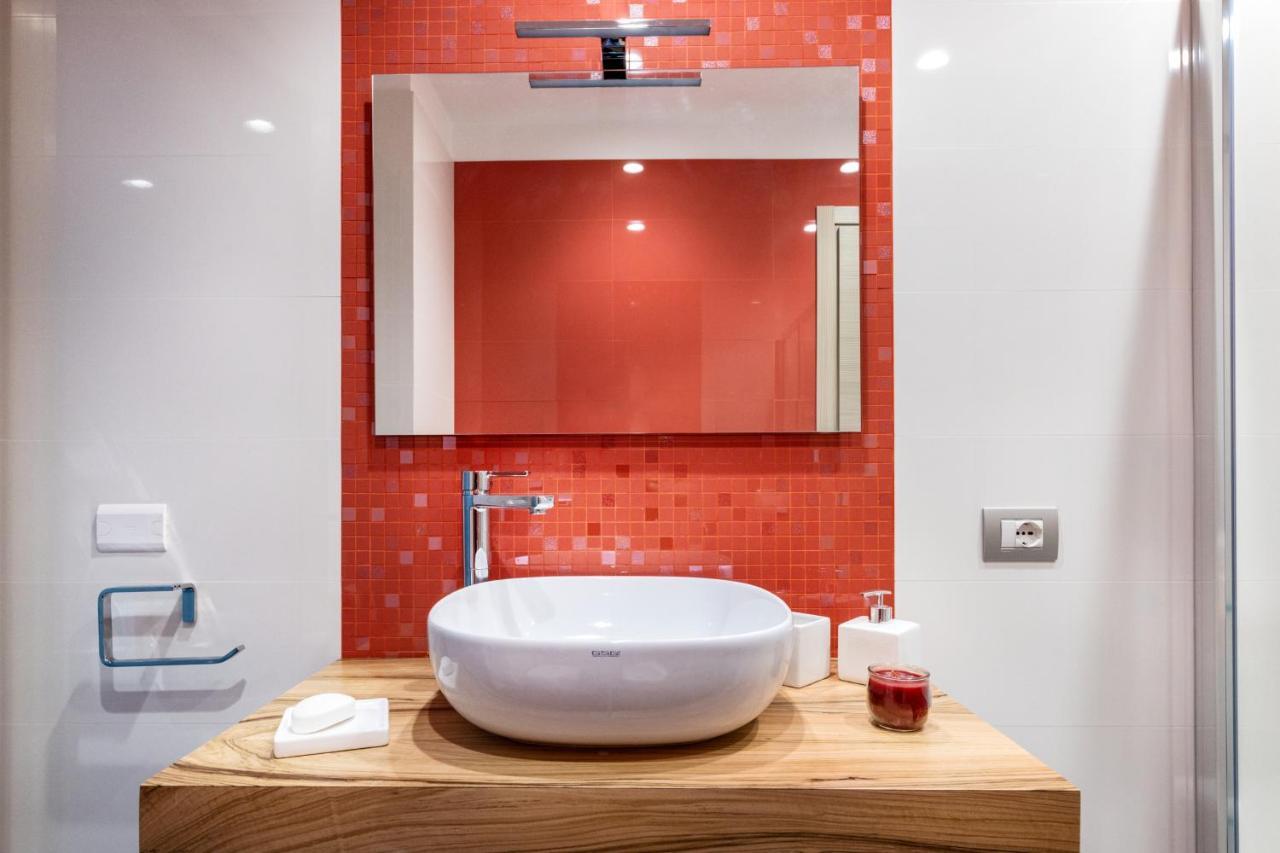 Zaffiro Lavico Rooms Etna Nature Sea อาชิเรอาเล ภายนอก รูปภาพ